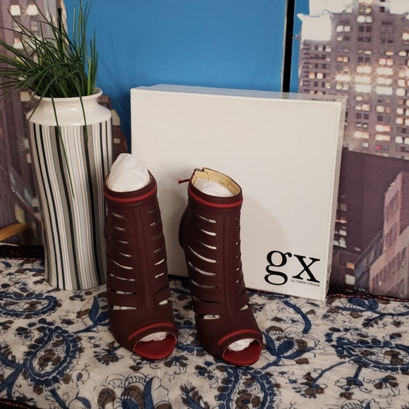 GX by Gwen Stefani Shoes - GX Gwen Stefani Nib** heels